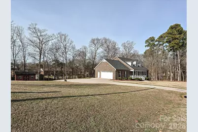 1620 Bennington Drive NW, Concord, NC 28027 - Photo 4