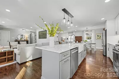 6011 Donegal Drive, Charlotte, NC 28212 - Photo 8