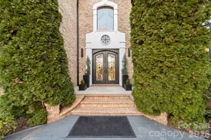 18805 Windy Point Dr, Cornelius, NC 28031 - Photo 2