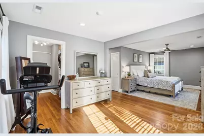 835 Sedgefield Road, Charlotte, NC 28209 - Photo 18