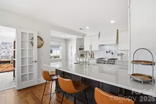 835 Sedgefield Rd, Charlotte, NC 28209 - Photo 8