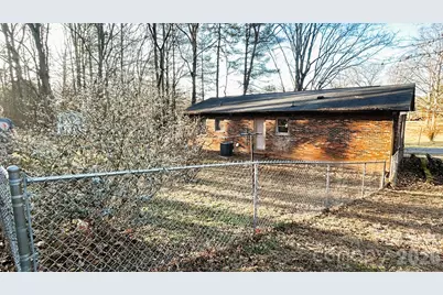 101 Poteat Drive, Morganton, NC 28655 - Photo 4