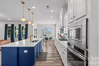 9306 Dufaux Drive, Charlotte, NC 28278 - Photo 8