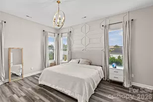 9306 Dufaux Dr, Charlotte, NC 28278 - Photo 18