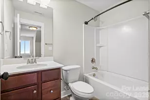 3245 Bending Birch Pl, Charlotte, NC 28206 - Photo 22