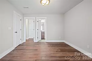 3245 Bending Birch Pl, Charlotte, NC 28206 - Photo 18