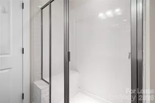 3245 Bending Birch Pl, Charlotte, NC 28206 - Photo 26