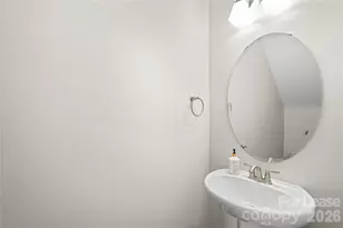 3245 Bending Birch Pl, Charlotte, NC 28206 - Photo 8