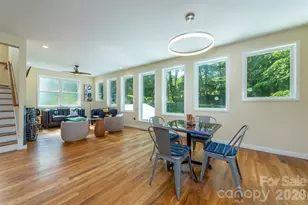 84 West St, Weaverville, NC 28787 - Photo 4