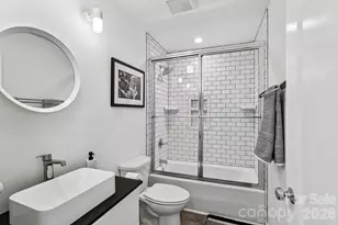 84 West St, Weaverville, NC 28787 - Photo 18