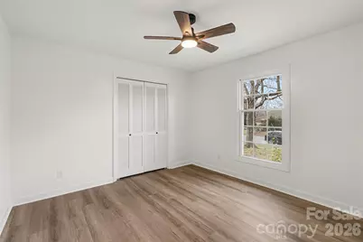 8616 Fallsdale Drive, Charlotte, NC 28214 - Photo 18