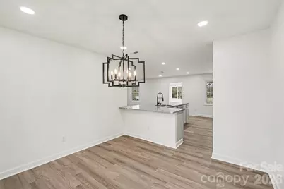 8616 Fallsdale Drive, Charlotte, NC 28214 - Photo 8