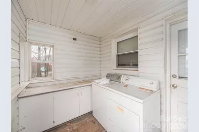 92 Mauney Cove Road, Waynesville, NC 28786 - Photo 8