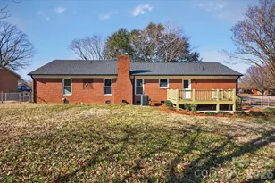 325 Log Barn Rd, Salisbury, NC 28146 - Photo 18