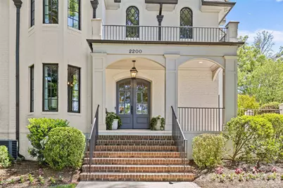 2200 Hastings Drive, Charlotte, NC 28207 - Photo 2