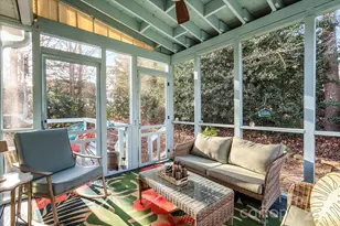 169 Meadow Glen Dr, Troutman, NC 28166 - Photo 2