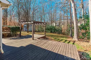 7225 McTeal Pl, Charlotte, NC 28262 - Photo 22