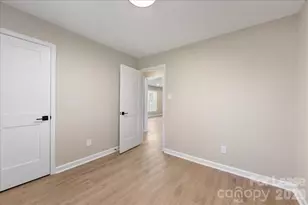 4700 Walden Ct, Charlotte, NC 28210 - Photo 26