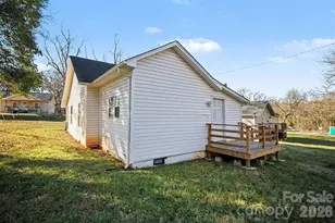 612 East E Street, Newton, NC 28658 - Photo 34