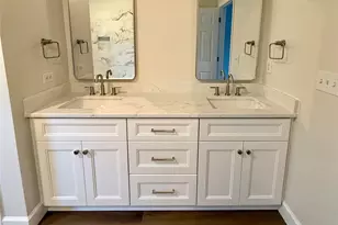 9235 Island Overlook Ct, Cornelius, NC 28031 - Photo 2