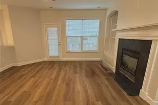 9235 Island Overlook Ct, Cornelius, NC 28031 - Photo 10