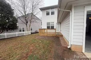 9235 Island Overlook Ct, Cornelius, NC 28031 - Photo 6