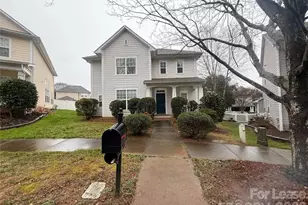 9235 Island Overlook Ct, Cornelius, NC 28031 - Photo 2