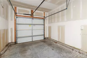 4806 Lynn Lee Cir, Charlotte, NC 28269 - Photo 36