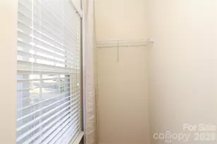 4806 Lynn Lee Cir, Charlotte, NC 28269 - Photo 32