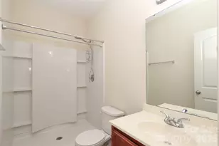 4806 Lynn Lee Cir, Charlotte, NC 28269 - Photo 34