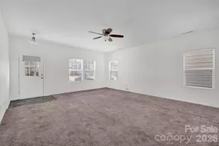 160 Fesperman Cir, Troutman, NC 28166 - Photo 4