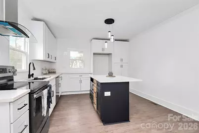 511 W Oakwood Avenue, Albemarle, NC 28001 - Photo 8