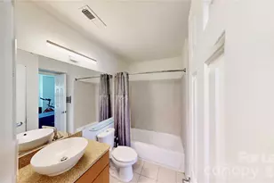 521 N Graham St, Charlotte, NC 28202 - Photo 14