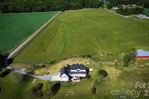 940 Wade Funderburk Rd, Pageland, SC 29728 - Photo 38