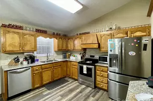 1676 Plyler Lake Rd, Gastonia, NC 28054 - Photo 6