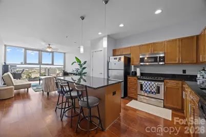 333 W Trade Street #2603, Charlotte, NC 28202 - Photo 4