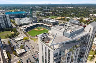 333 W Trade St, Charlotte, NC 28202 - Photo 26