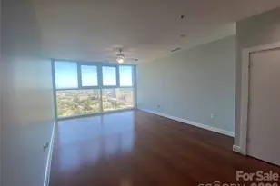 333 W Trade St, Charlotte, NC 28202 - Photo 22