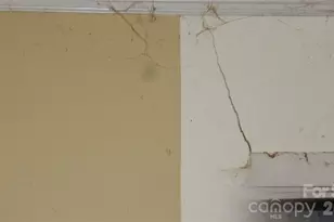 201 McClain St, York, SC 29745 - Photo 10