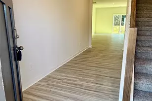 12415 Lady Bell Dr, Charlotte, NC 28278 - Photo 2