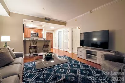 300 W 5th Street #439, Charlotte, NC 28202 - Photo 4