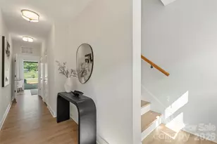 2114 Bombay Wy, Charlotte, NC 28208 - Photo 8