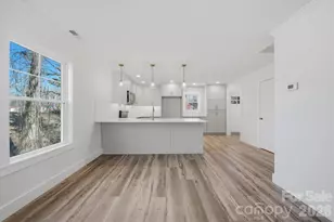 119 Birdsey St, Statesville, NC 28677 - Photo 6