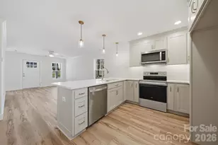 119 Birdsey St, Statesville, NC 28677 - Photo 10