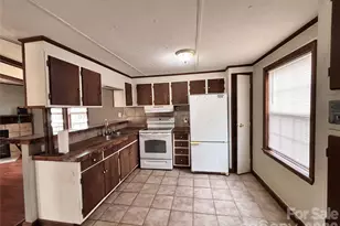 2438 Carol Dr, Stanley, NC 28164 - Photo 6