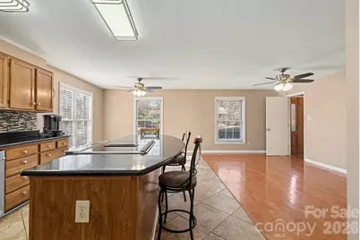 6035 Idlebrook Drive, Charlotte, NC 28212 - Photo 16