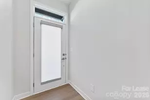 440 Spearfield Ln, Charlotte, NC 28205 - Photo 4