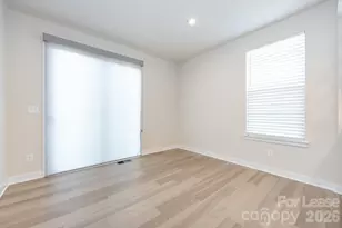 440 Spearfield Ln, Charlotte, NC 28205 - Photo 8