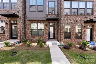 440 Spearfield Ln, Charlotte, NC 28205 - Photo 2