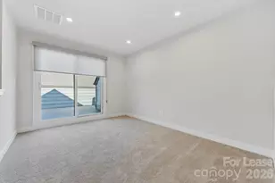 440 Spearfield Ln, Charlotte, NC 28205 - Photo 32